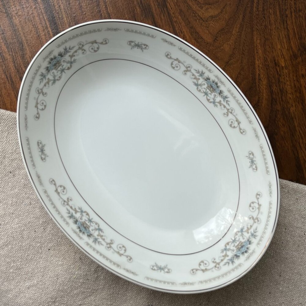 Fine Porcelain China of Japan Diane Pattern 10" Oval Vegetable Bowl Blue Floral